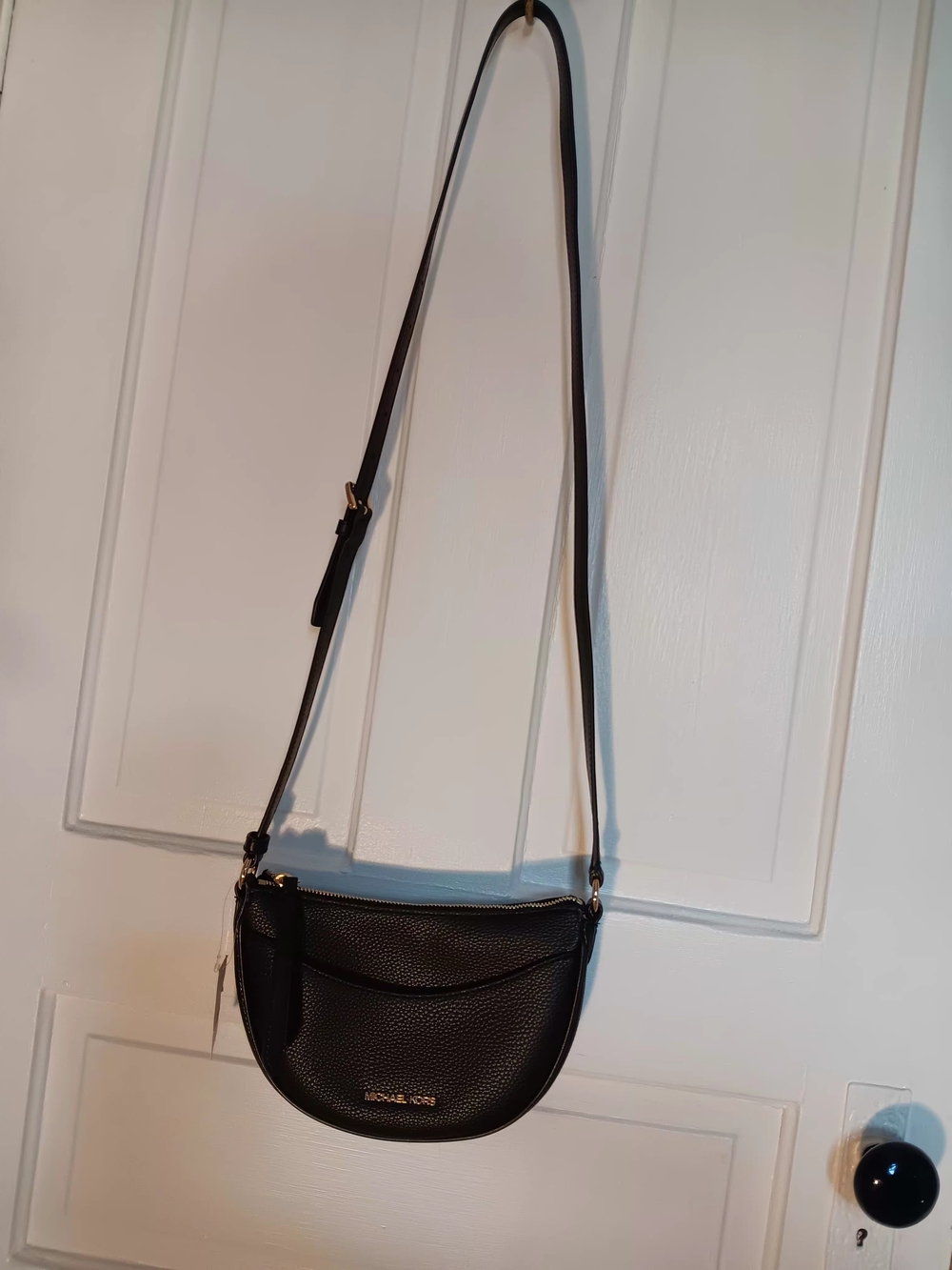 Michael Kors Black Leather Crescent Crossbody Bag - Picture 2 of 9